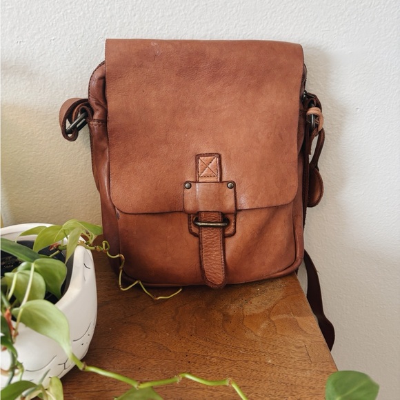 Fossil Handbags - Genuine leather brown satchel crossbody